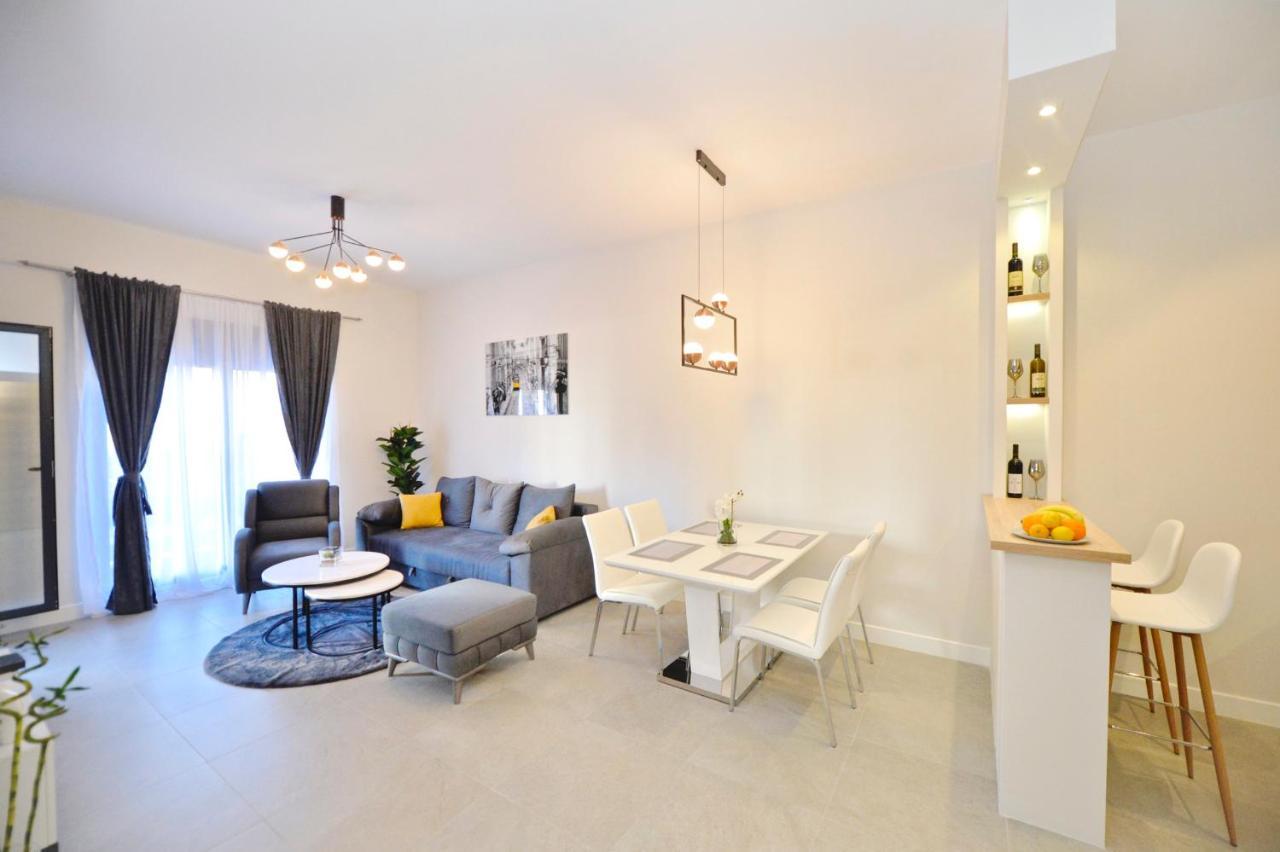 Seka Apartmani Тиват Экстерьер фото
